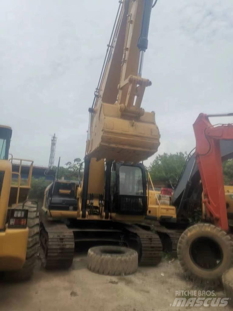 CAT 325 DL Pásové rýpadlá