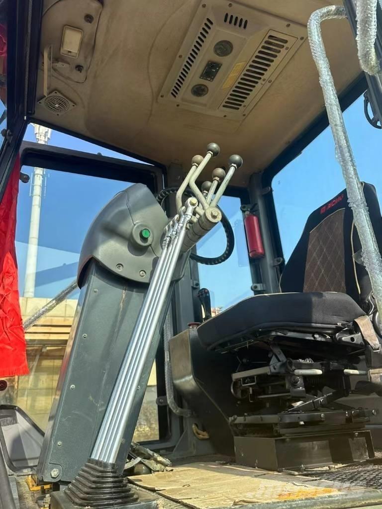 XCMG GR 2153 Grejdery
