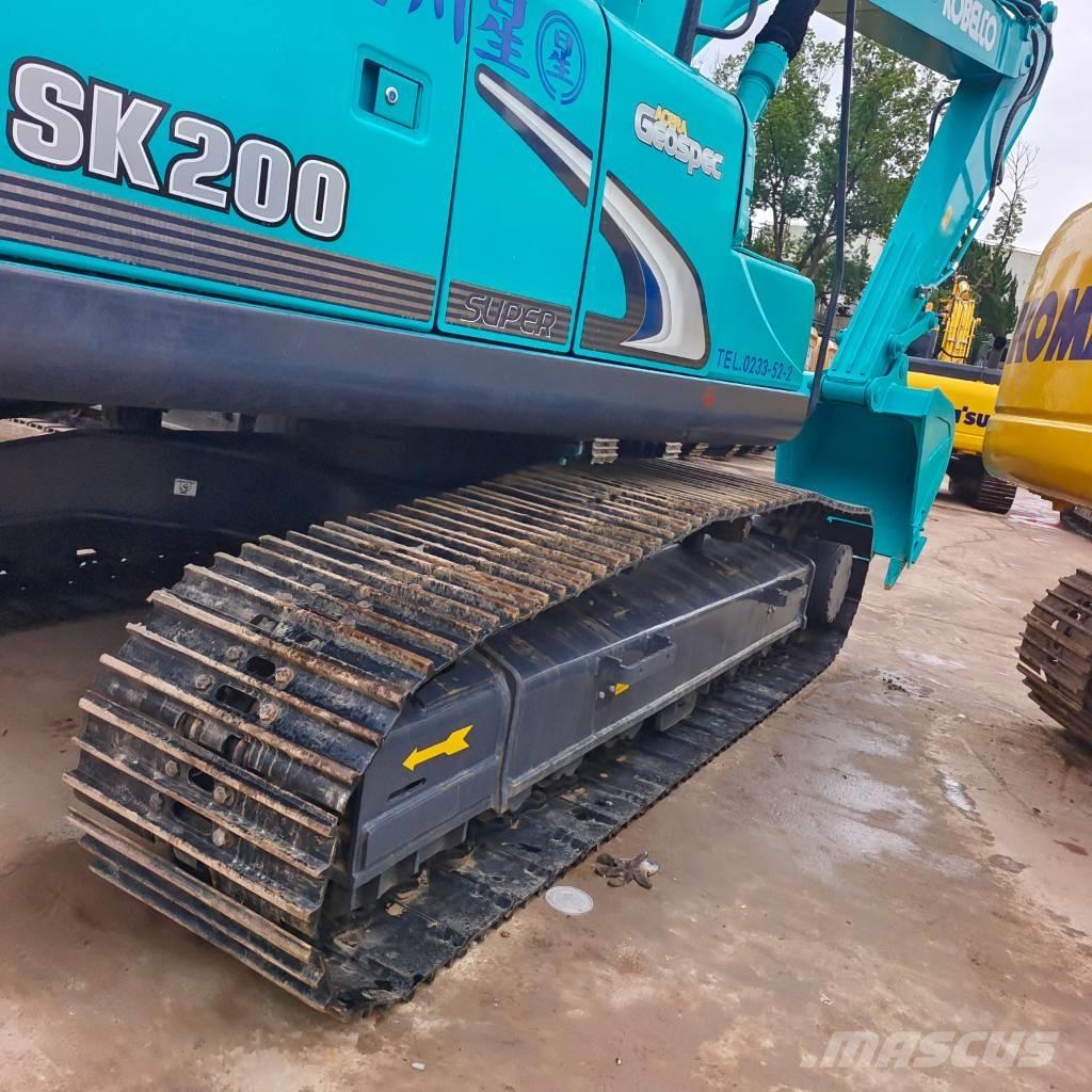 Kobelco SK 200-8 Pásové rýpadlá