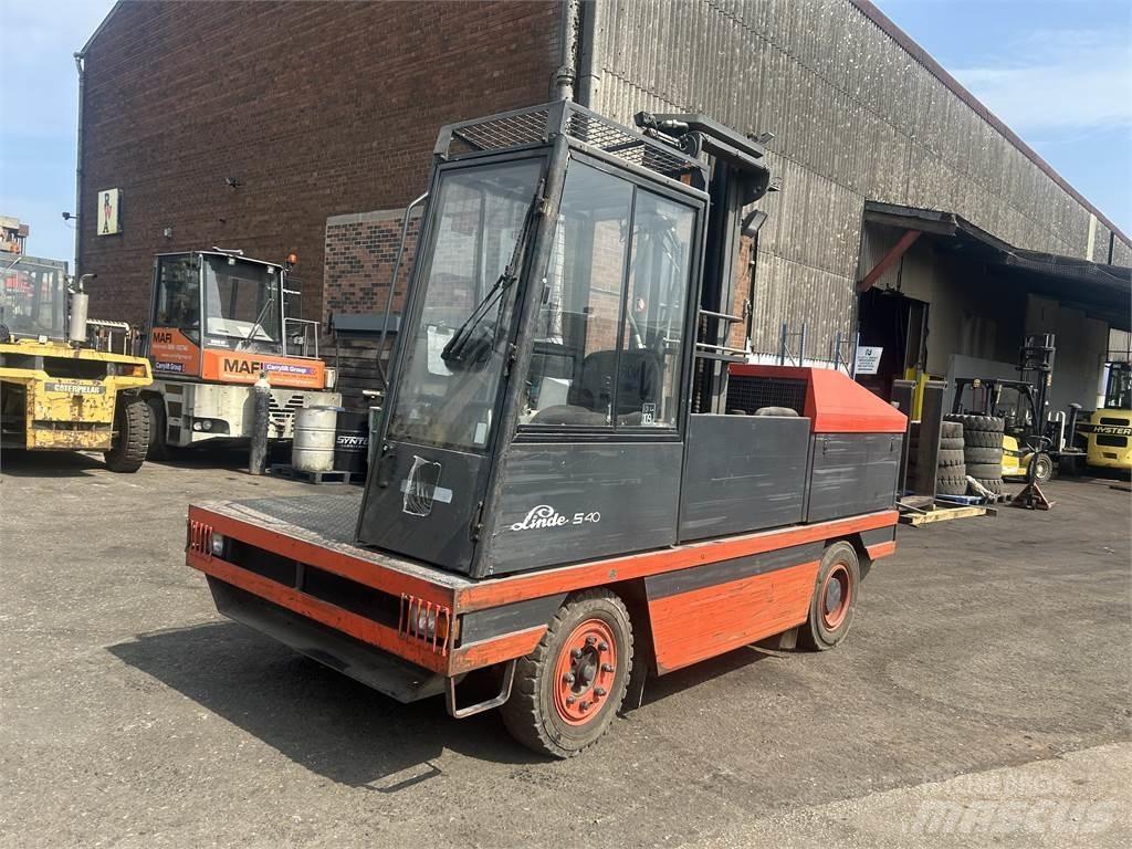 Linde S40 Bočný vysokozdvižný vozík