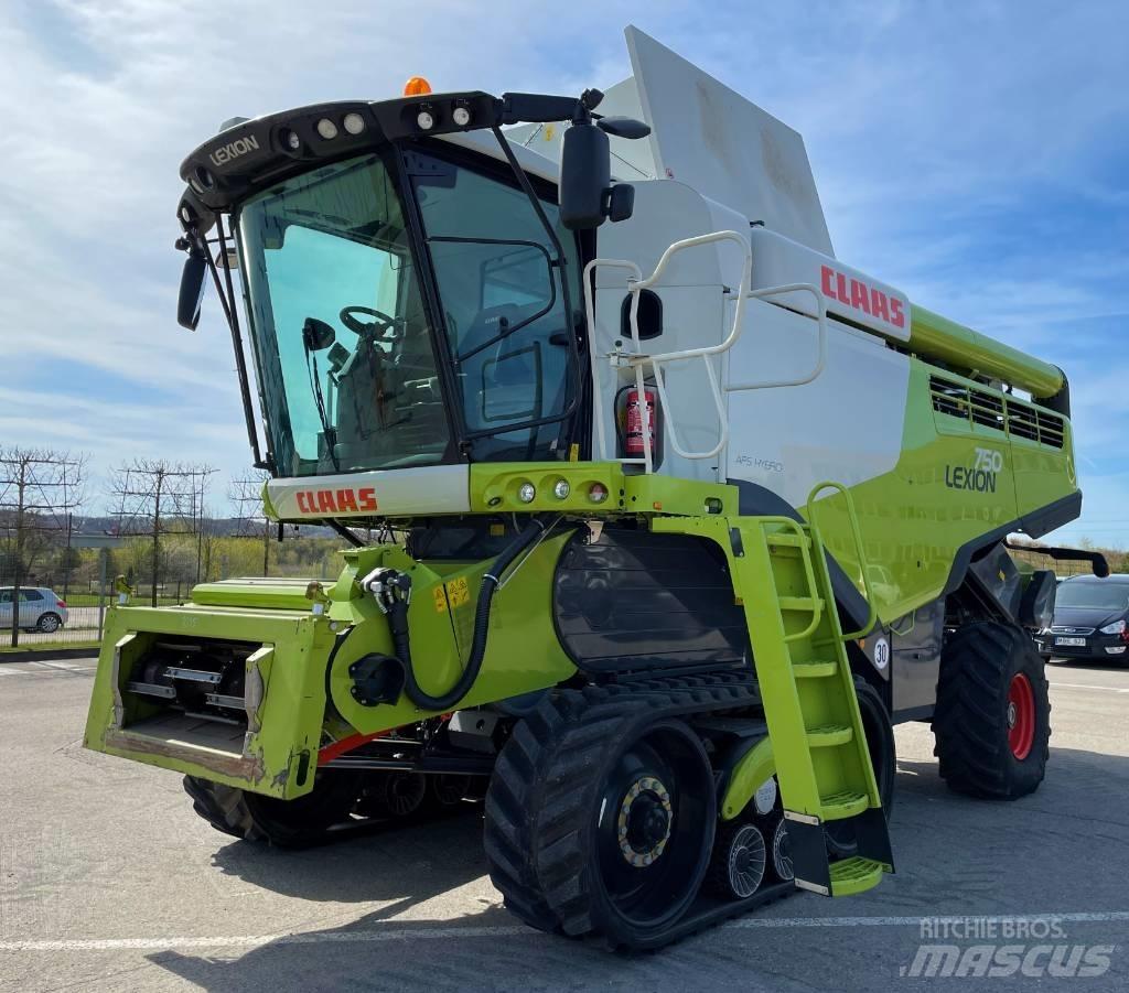 CLAAS Lexion 750 TT Kombinované zberacie stroje
