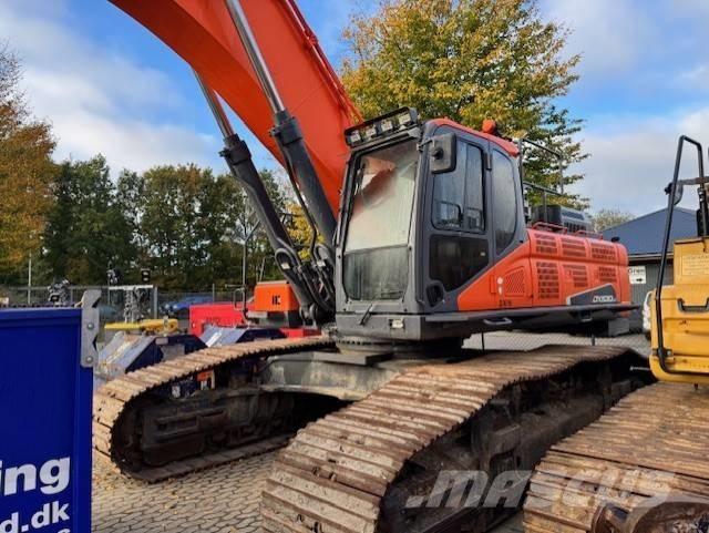Doosan DX 530 LC-5 Pásové rýpadlá