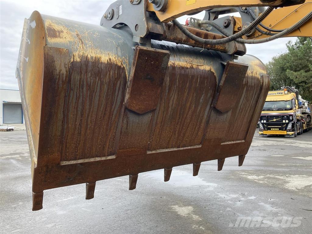 Liebherr L 538 Kolesové nakladače