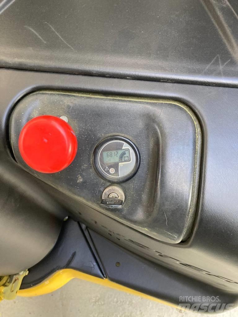 Hyster S 1.6 Ručne vedené vysokozdvižné vozíky
