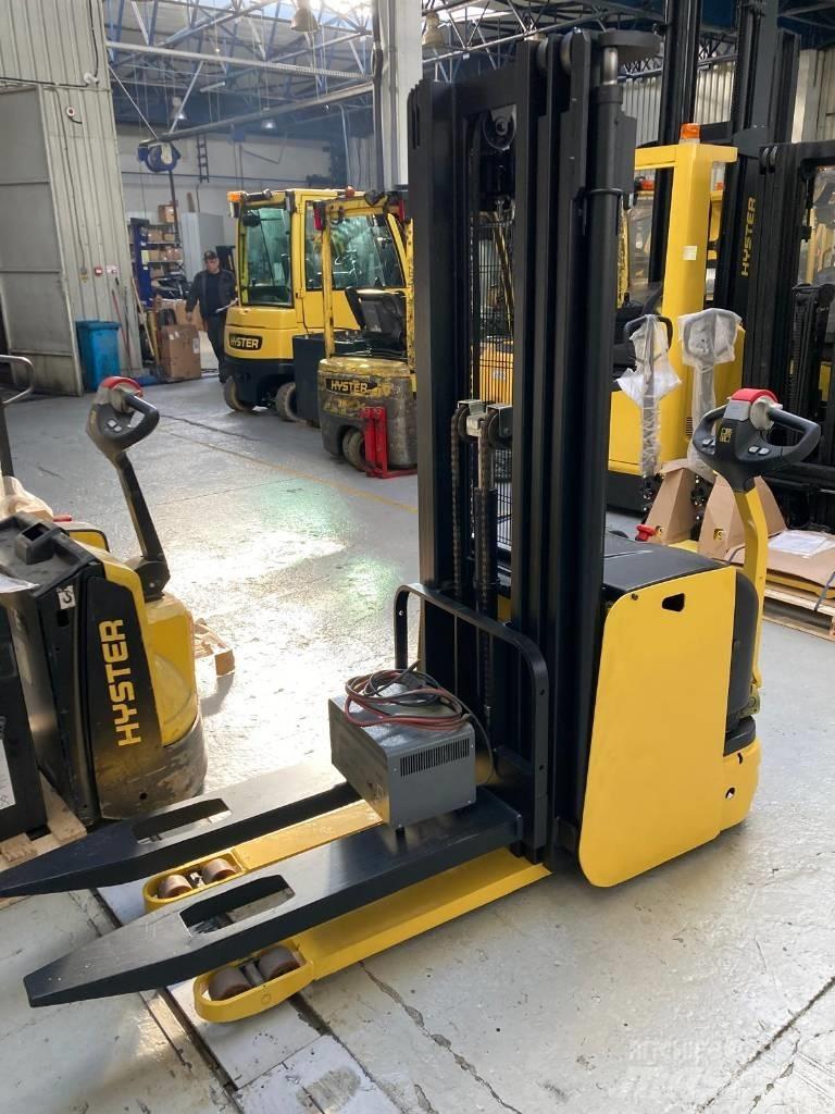 Hyster S 1.6 Ručne vedené vysokozdvižné vozíky
