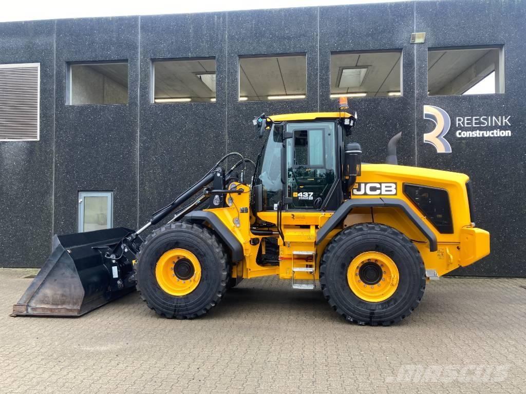 JCB 437 HT Kolesové nakladače