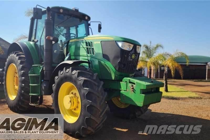 John Deere 6170M Traktory
