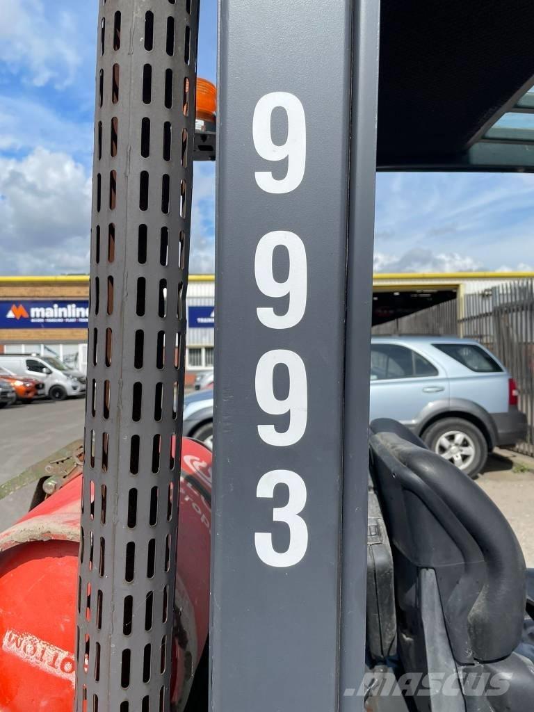Jungheinrich TFG 320 LPG vozíky