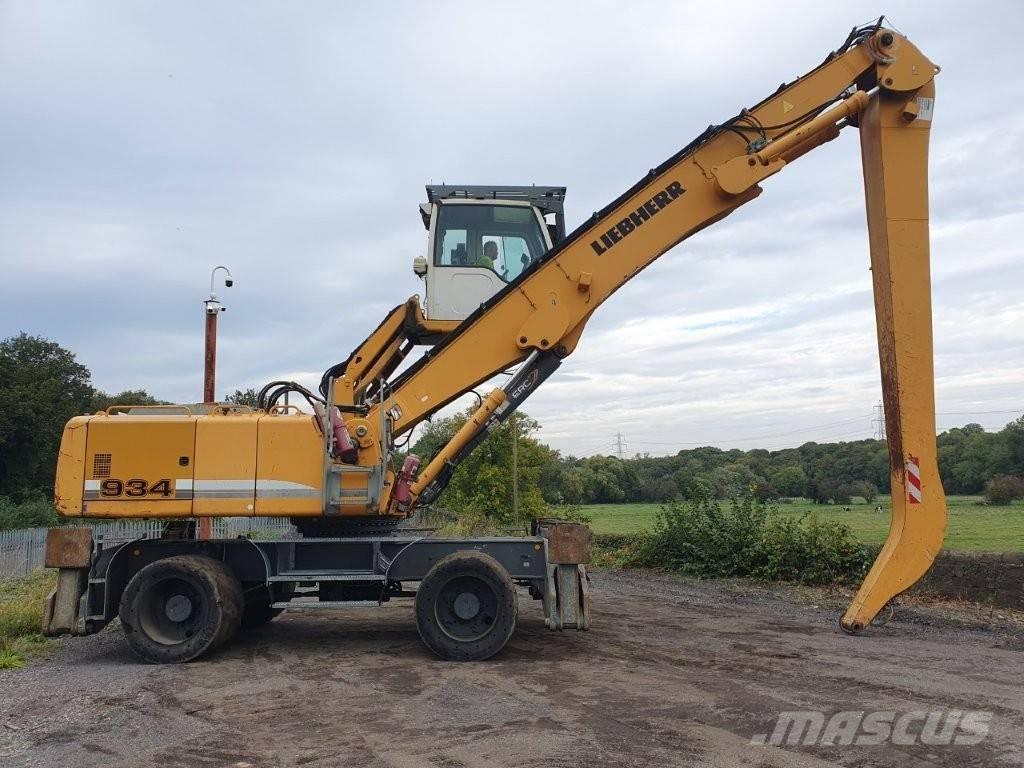 Liebherr A 934 C Stroje pre manipuláciu s odpadom