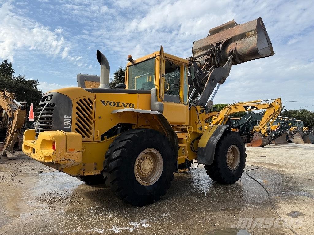 Volvo L 90 E Kolesové nakladače