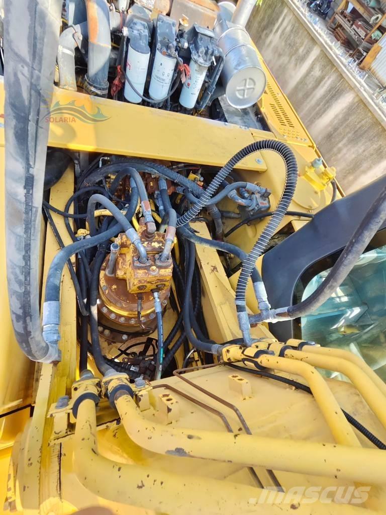 Komatsu PC 400-7 Pásové rýpadlá