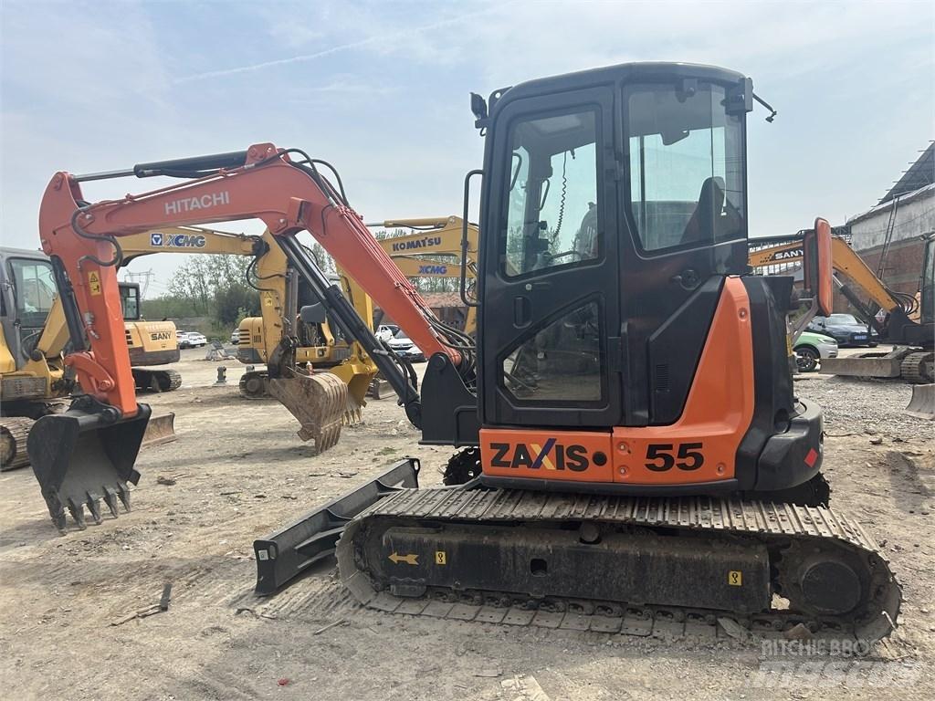 Hitachi ZX55 Mini rýpadlá < 7t