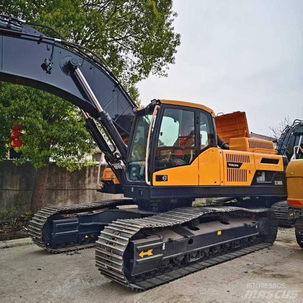 Volvo EC 380 D L Pásové rýpadlá