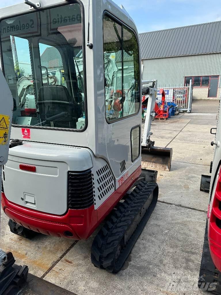 Takeuchi TB 016 R Mini rýpadlá < 7t