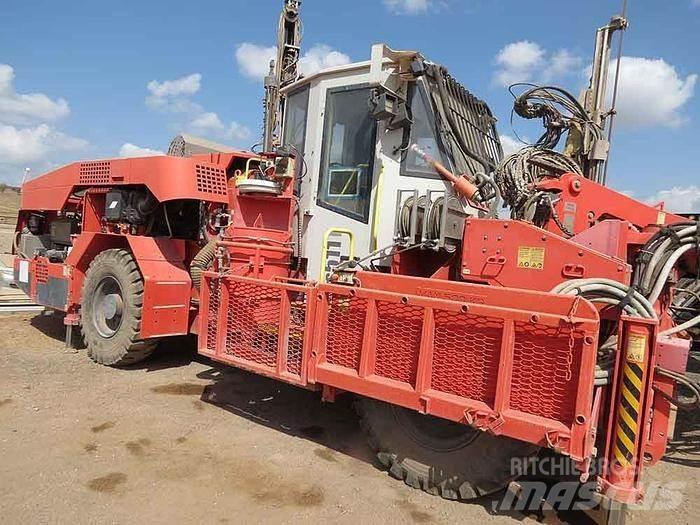 Sandvik DS511-C Povrchové vrtné súpravy