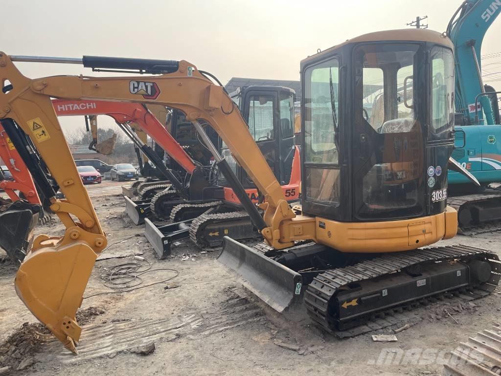 CAT 303.5 E CR Pásové rýpadlá