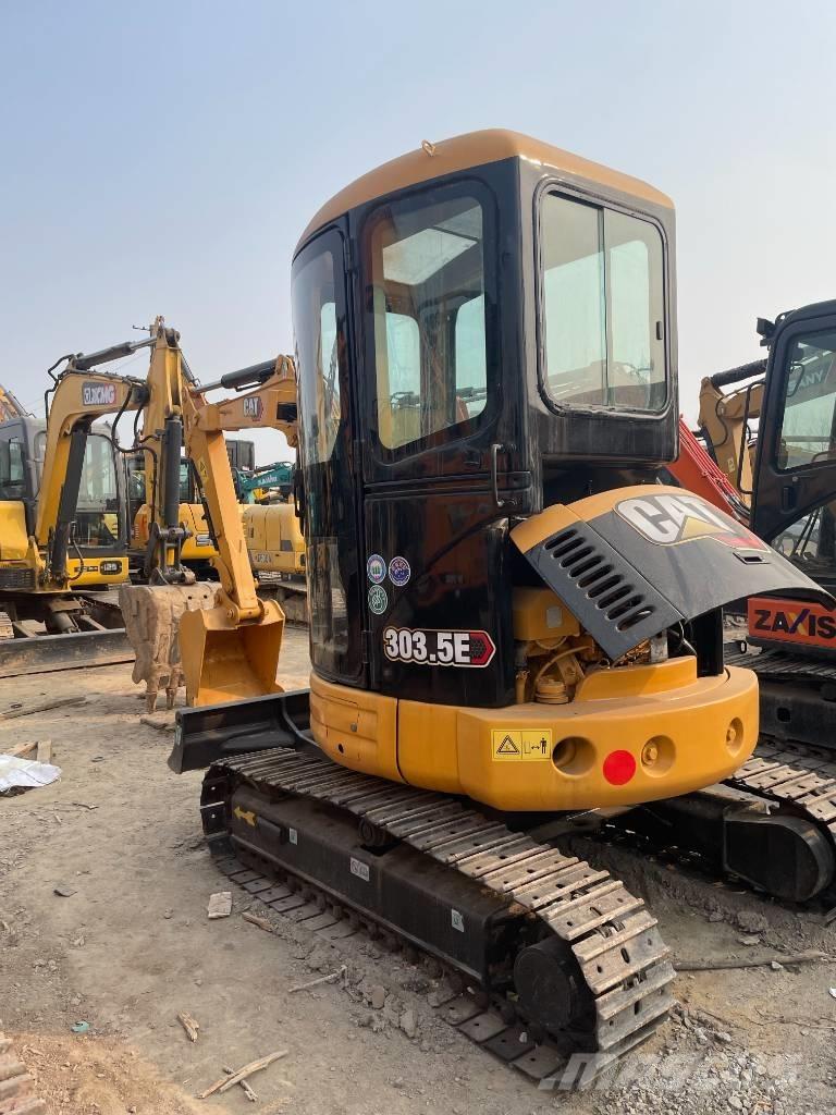 CAT 303.5 E CR Pásové rýpadlá