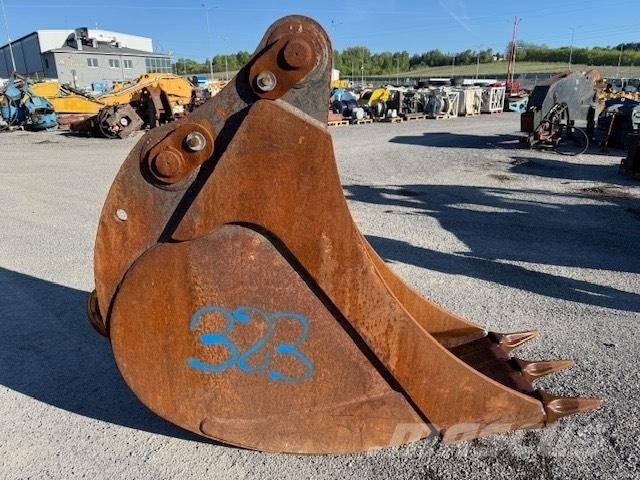 CAT 323 USED BUCKET Hĺbkové lopaty
