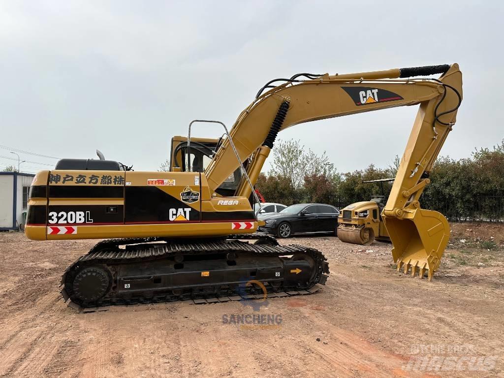 CAT 320 B L Pásové rýpadlá