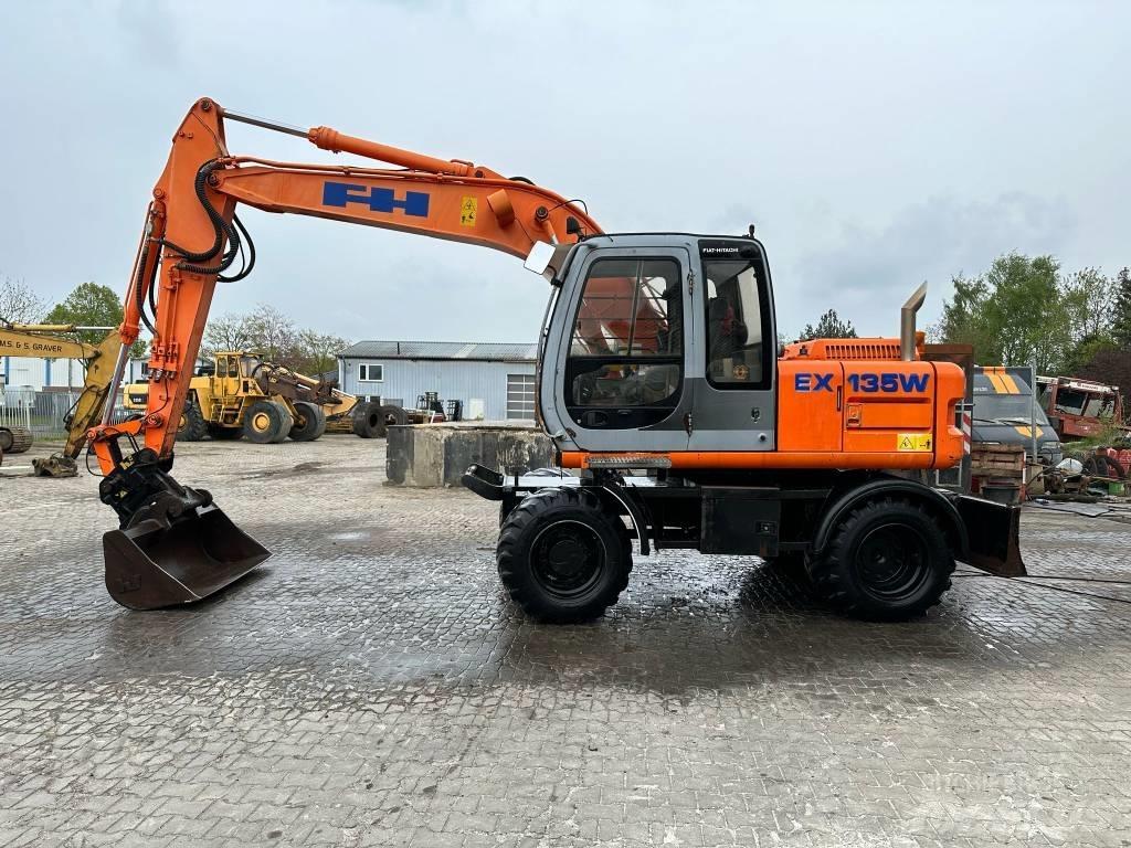 Fiat-Hitachi EX135W Kolesové rýpadlá