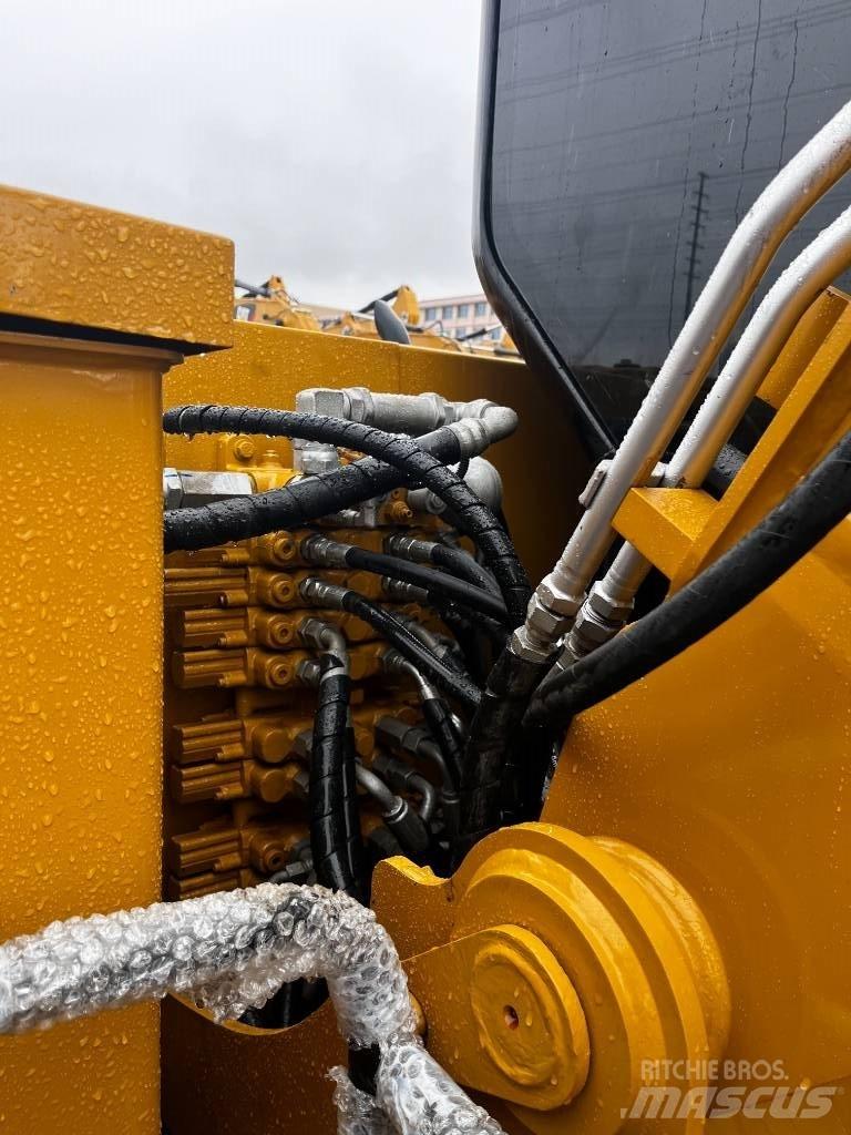 CAT 307 E2 Pásové rýpadlá