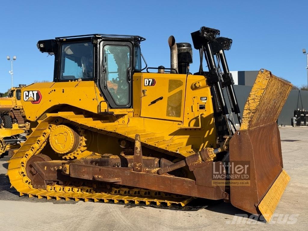CAT D 7 LGP Pásové dozéry