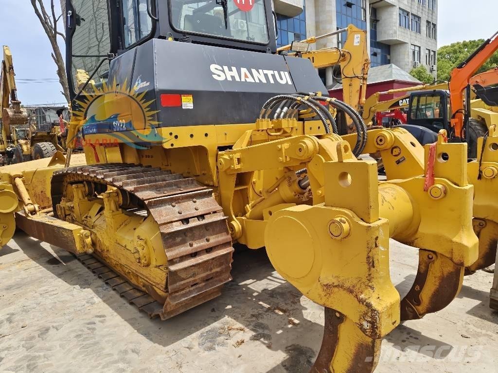 Shantui SD 22 Pásové dozéry