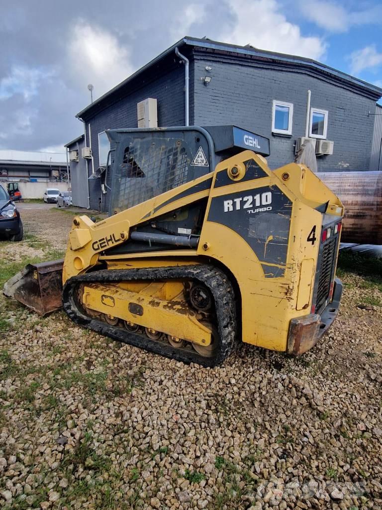 Gehl RT 210 Pásové nakladače