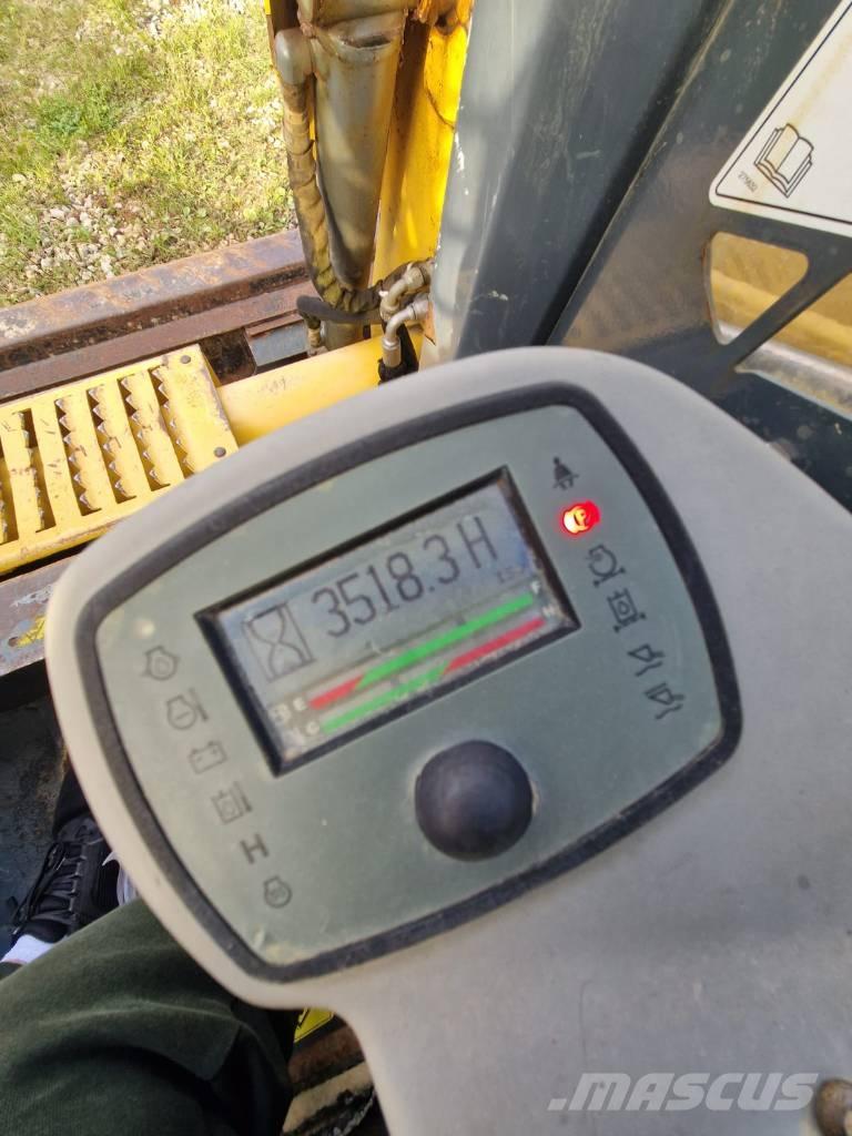 Gehl RT 210 Pásové nakladače