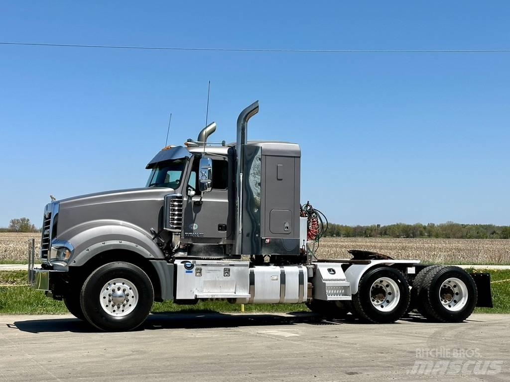 Mack Titan TD 713 Nákladné vozidlá bez nadstavby