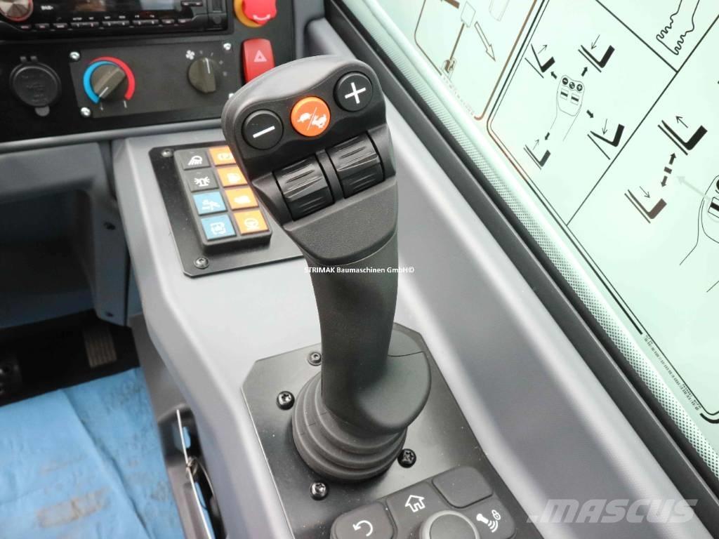 Bobcat T40.180 SLP Teleskopické manipulátory