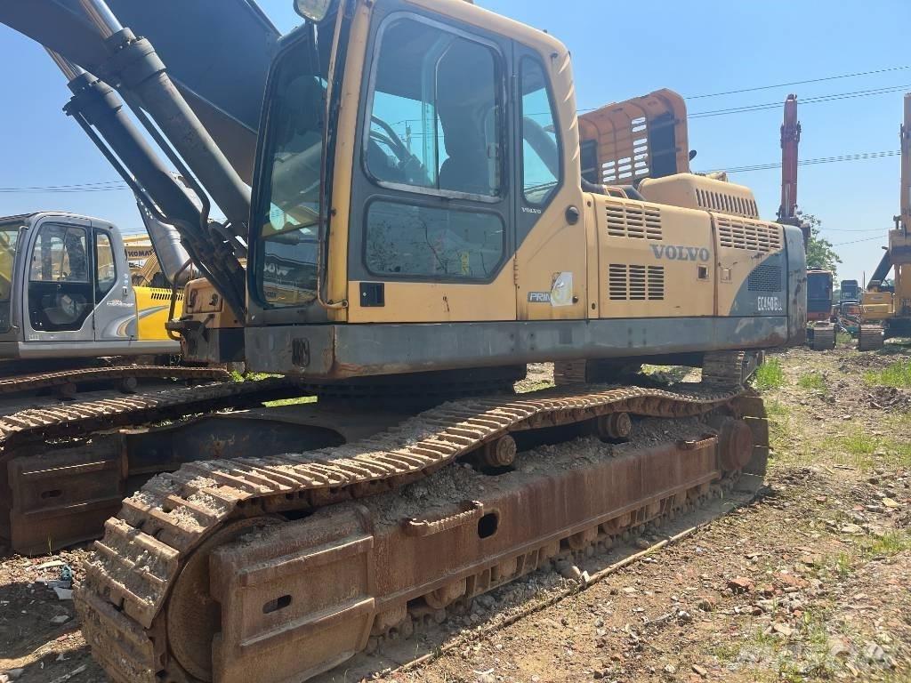 Volvo EC 460 B LC Pásové rýpadlá