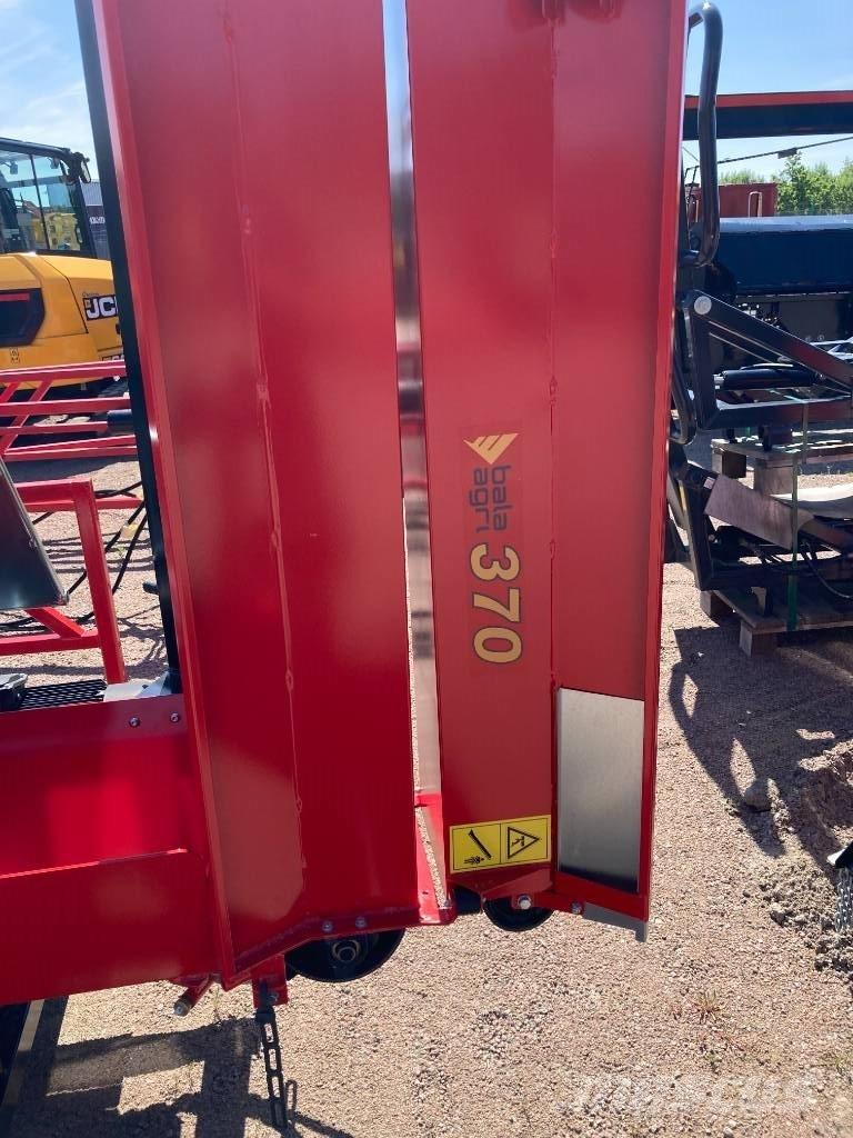 Bala 370 TR/EL 8,1T Sekačky a rezačky dreva