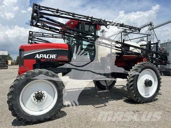 Apache AS850 Samohybné postrekovače