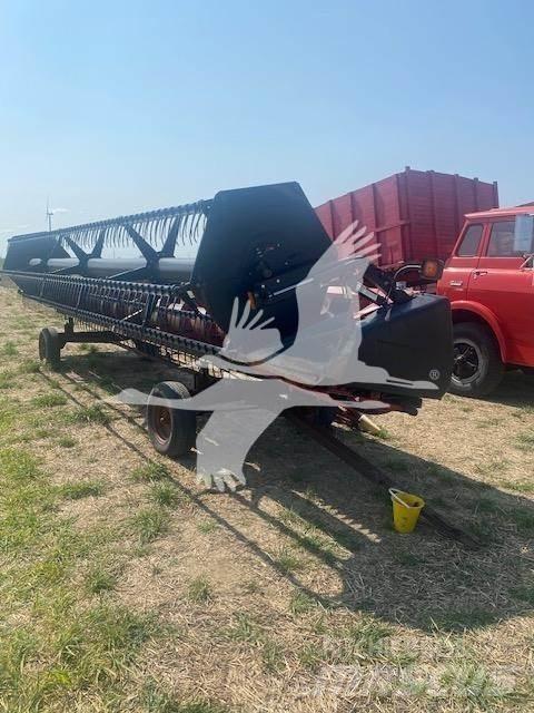 Case IH 1020 Kombajnove hlavice
