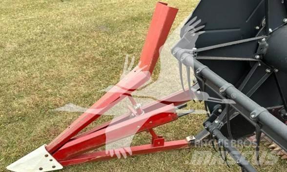 Case IH 1020 Kombajnove hlavice