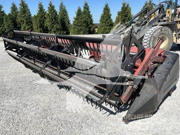 Case IH 1020 Kombajnove hlavice