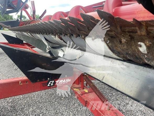 Case IH 1020 Kombajnove hlavice