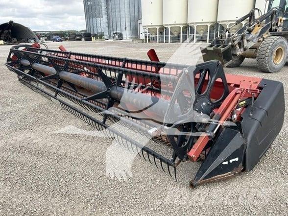 Case IH 1020 Kombajnove hlavice