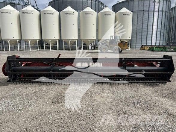 Case IH 1020 Kombajnove hlavice