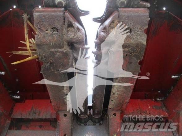 Case IH 1063 Kombajnove hlavice