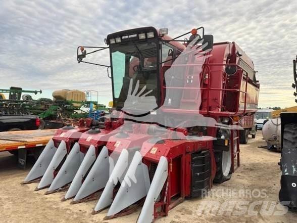 Case IH 2055 Kombinované zberacie stroje