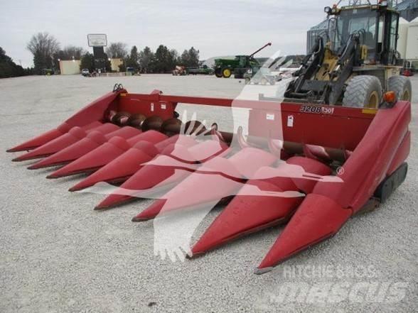 Case IH 3208 Kombajnove hlavice