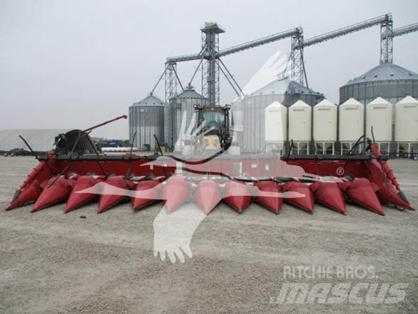Case IH 3412 Kombajnove hlavice