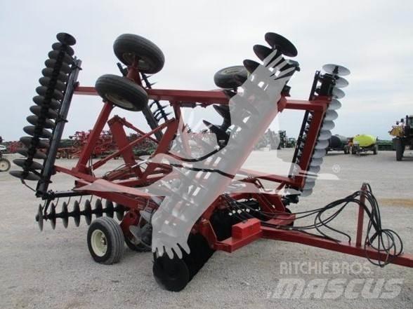 Case IH 496 Tanierové brány