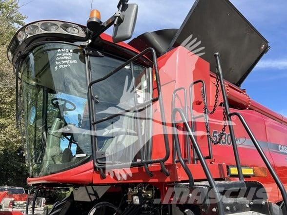 Case IH 5130 Kombinované zberacie stroje