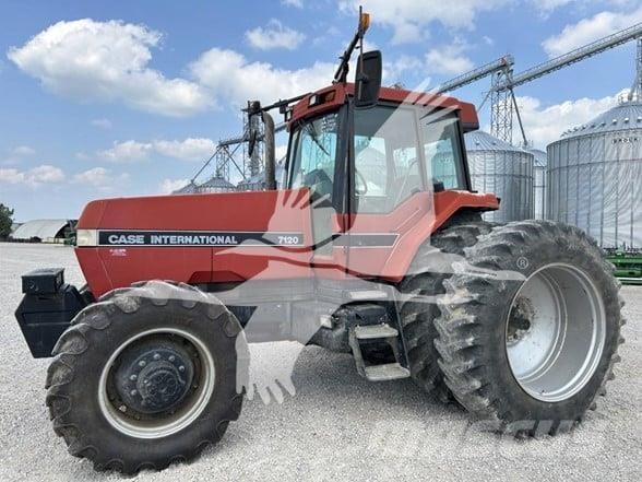Case IH 7120 Traktory