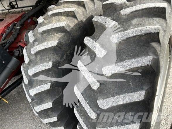 Case IH 7120 Kombinované zberacie stroje