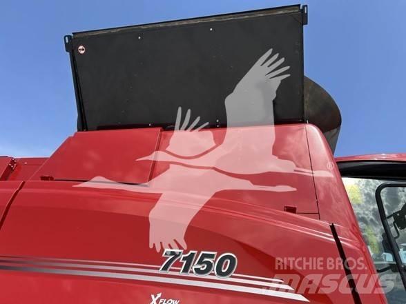 Case IH 7150 Kombinované zberacie stroje