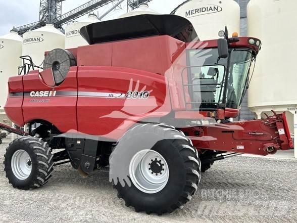 Case IH 8010 Kombinované zberacie stroje